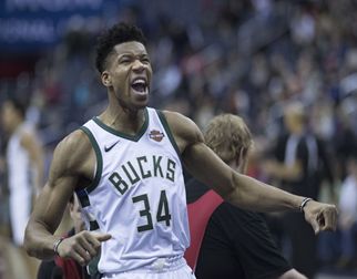 How Giannis Antetokounmpo Can Have Successful Rookie Season for